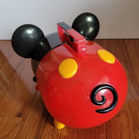 Disney Tsum Tsum Vinyl Mini Figures with Mickey Mouse Holder Pack - Picture 6 of 8